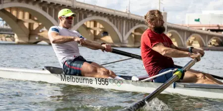 Rowing Tempe Town Lake