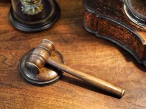 gavel