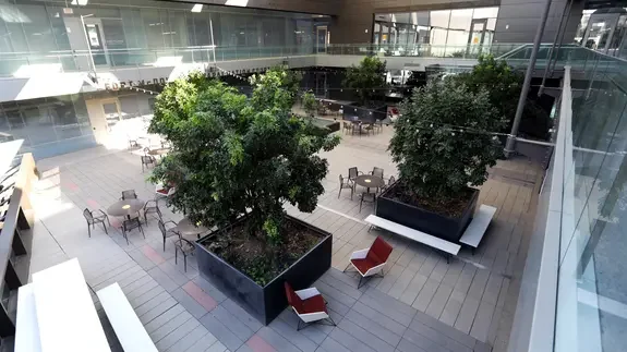 5th floor courtyard